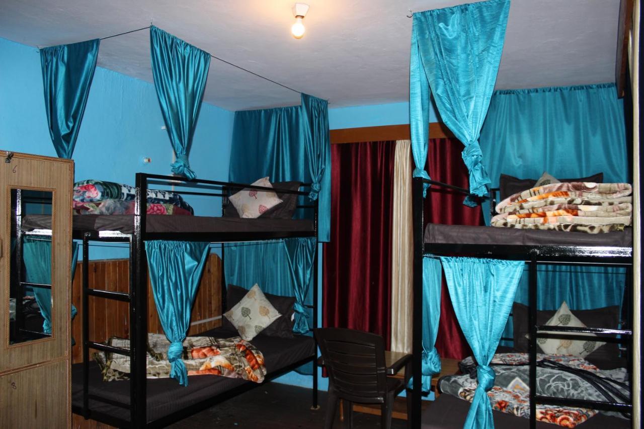 Non Stop Cafe Hostel & Stay مايالي المظهر الخارجي الصورة