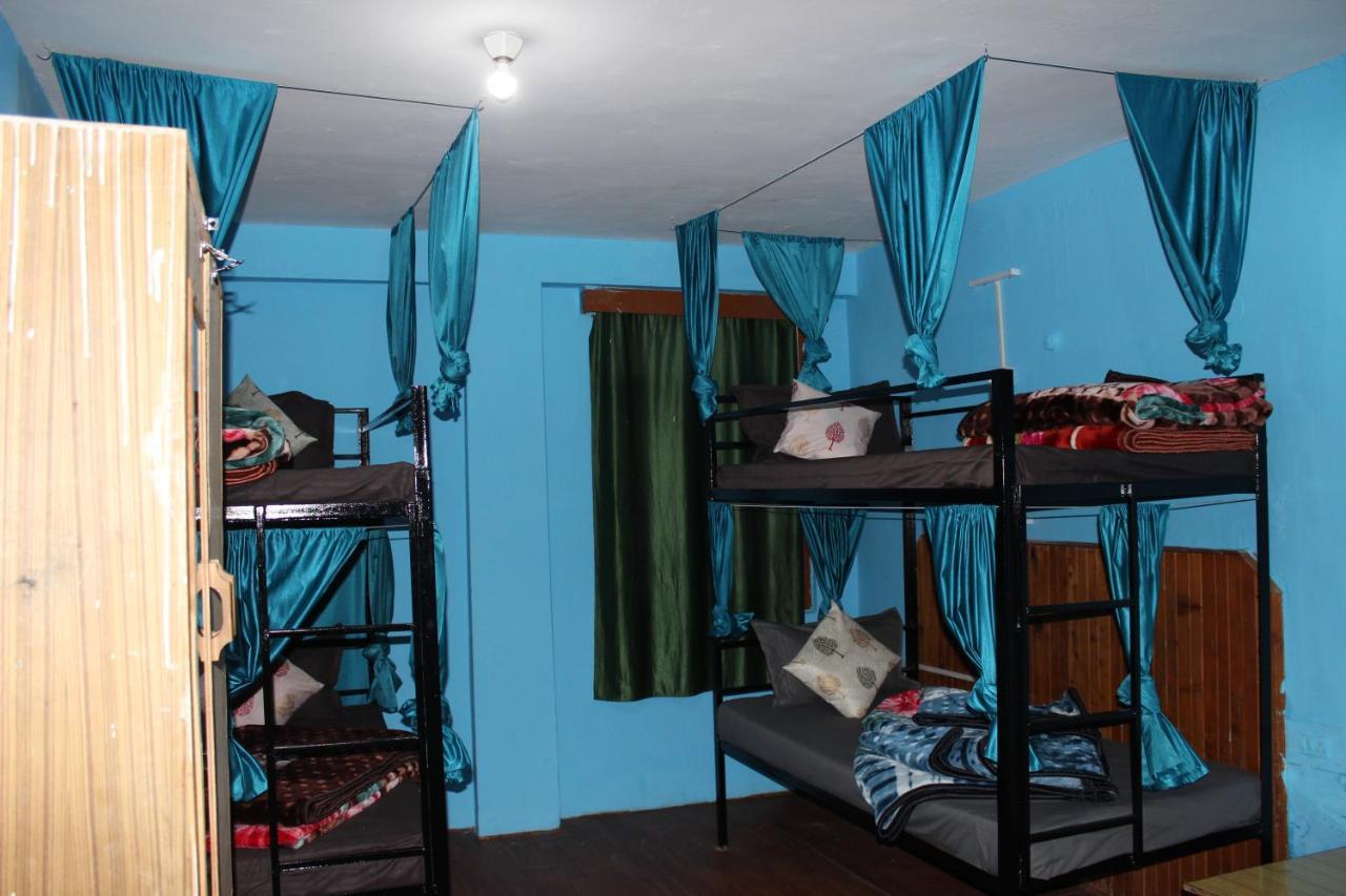 Non Stop Cafe Hostel & Stay مايالي المظهر الخارجي الصورة