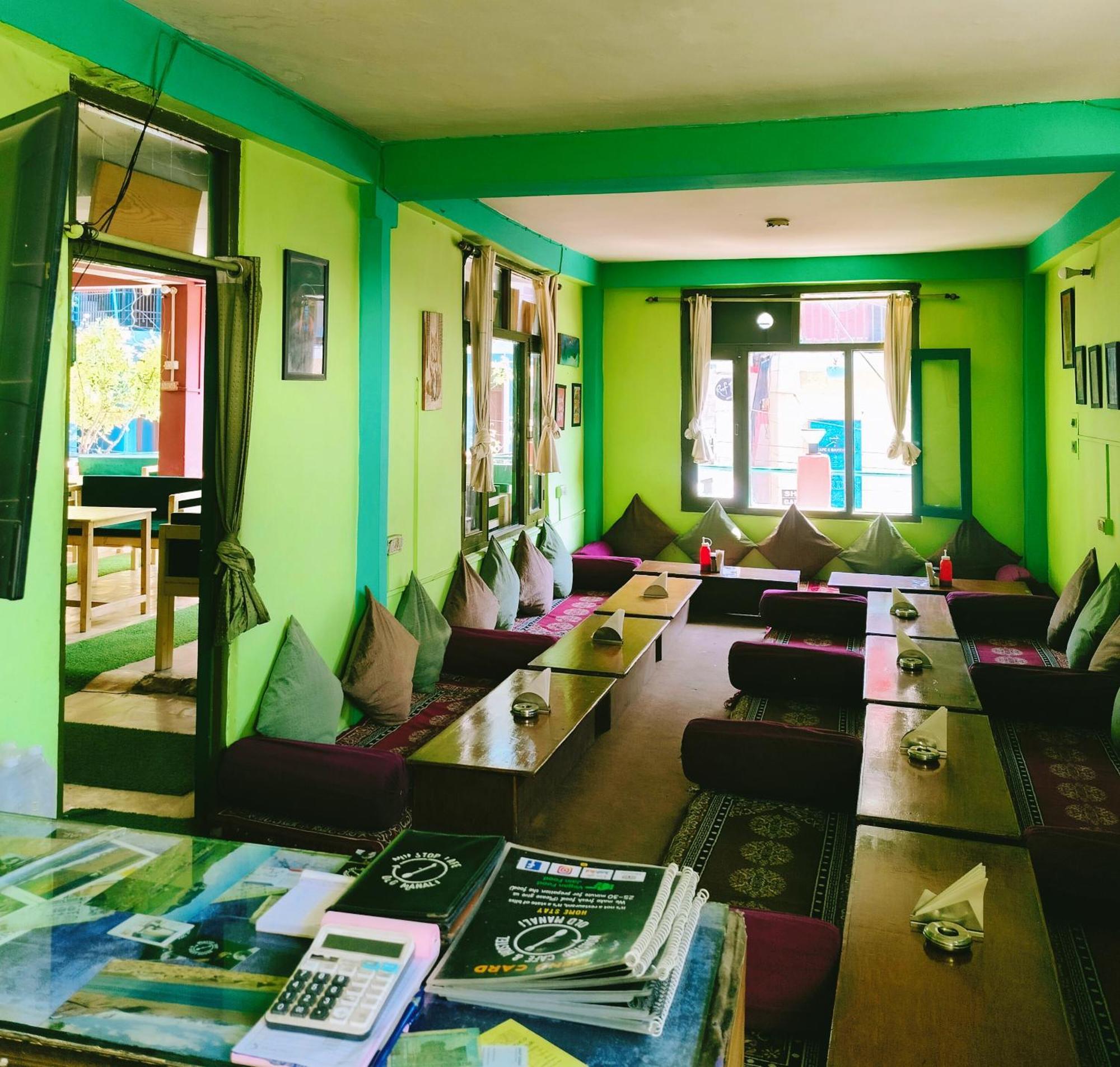 Non Stop Cafe Hostel & Stay مايالي المظهر الخارجي الصورة
